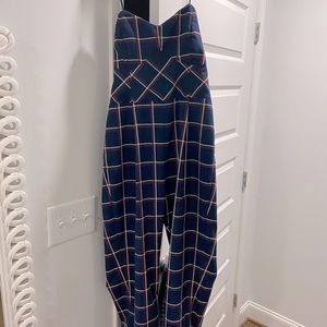 adelyn rae strapless jumpsuit, size medium, navy, red & white pattern